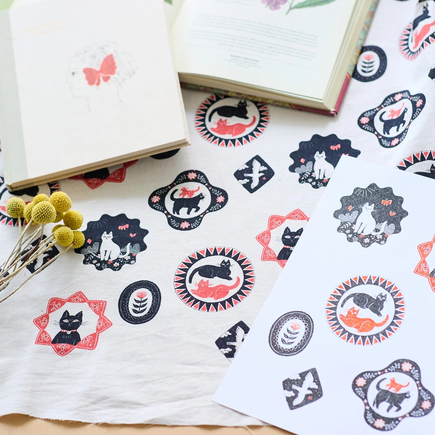 Sanae Sugimoto, Cat Days Cotton/Linen Sheeting, 1/4 yard