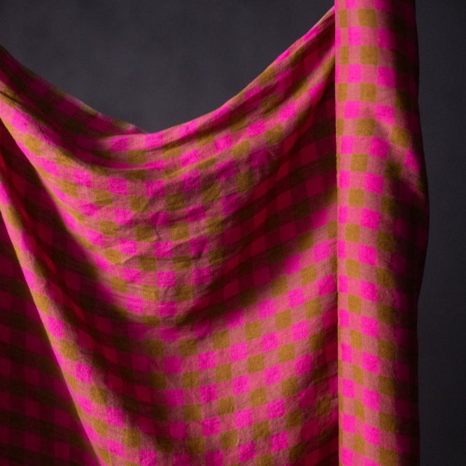 Merchant & Mills, European Laundered Linen, "Rhubarb Toffee," 1/4 yard