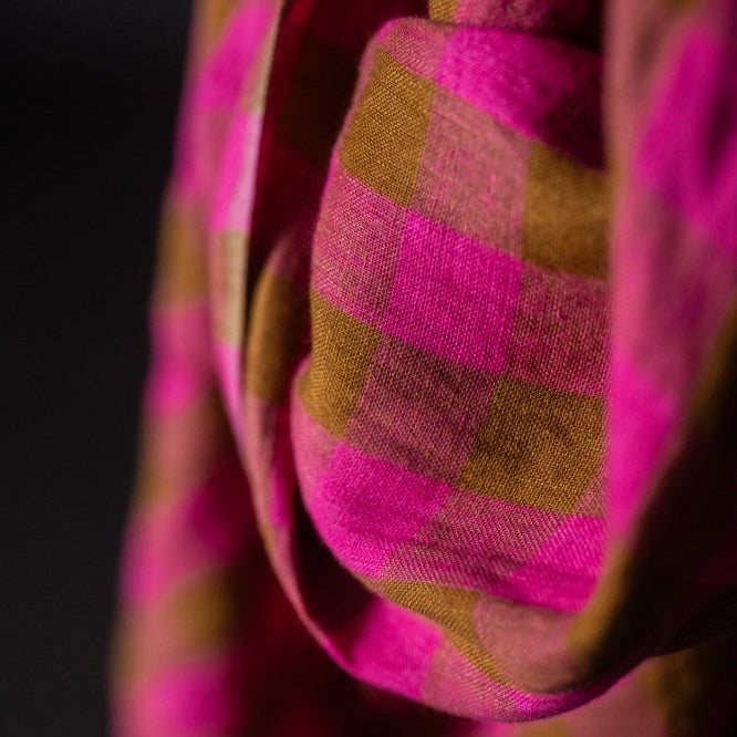 Merchant & Mills, European Laundered Linen, "Rhubarb Toffee," 1/4 yard