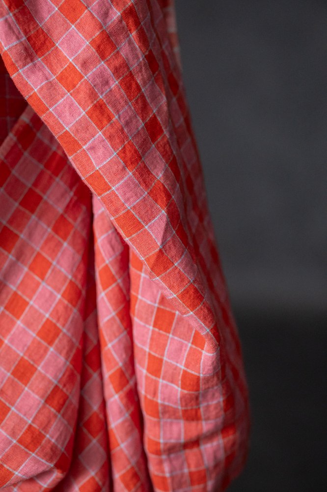 Merchant & Mills, European Laundered Linen, "Pink Pix," 1/4 yard