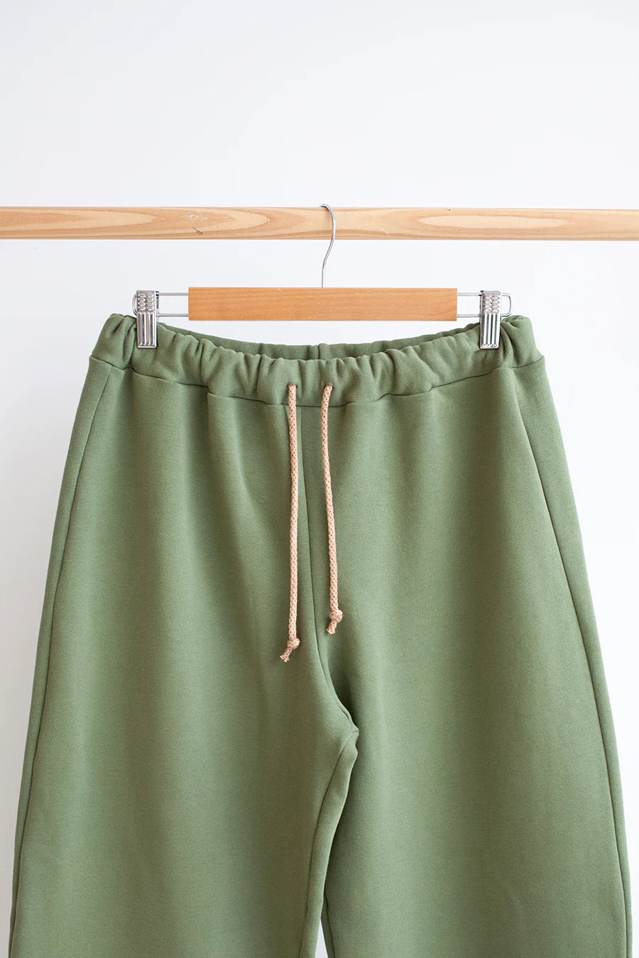 The Modern Sewing Co., Sunday Trackies PDF Pattern