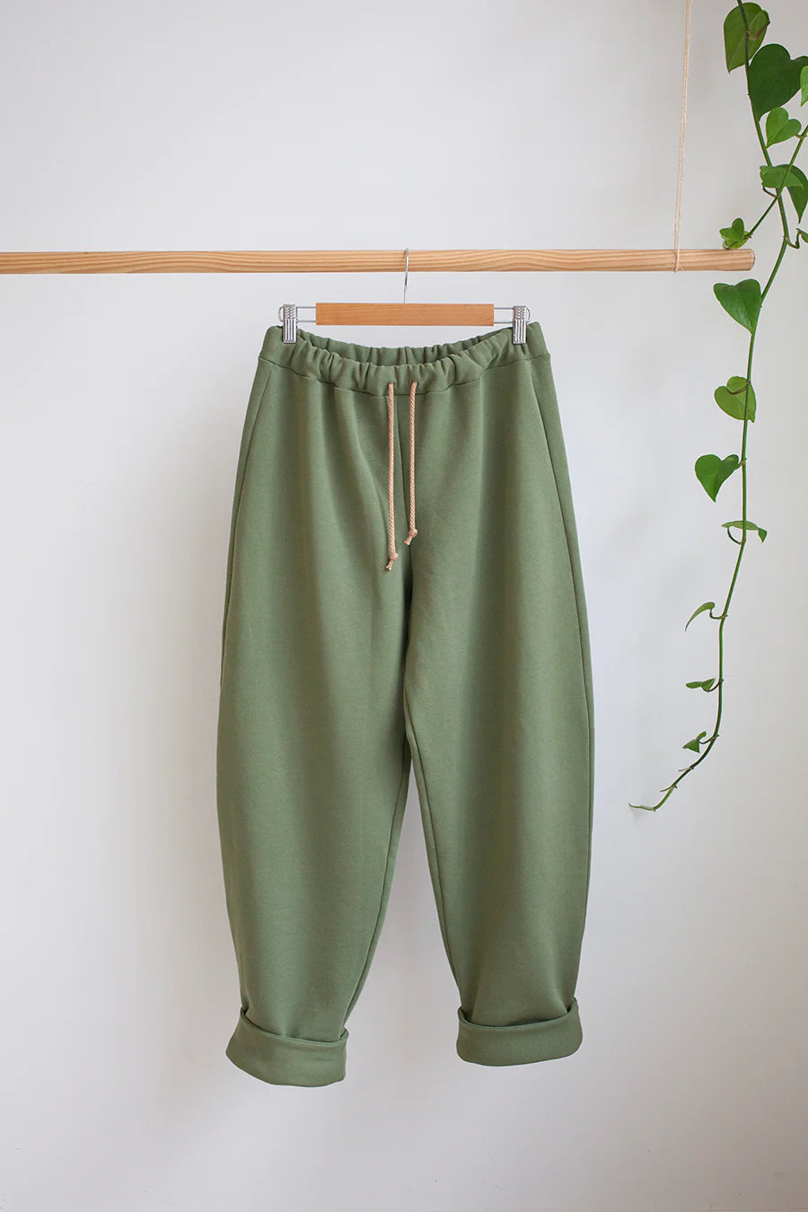 The Modern Sewing Co., Sunday Trackies PDF Pattern