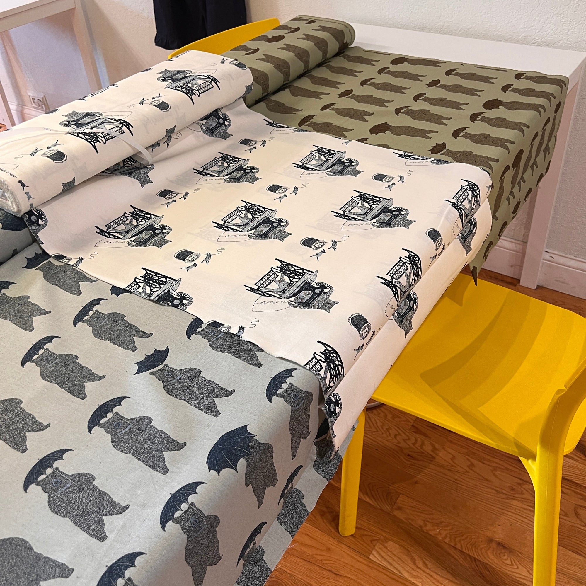 Naoya Hata Purrfect Stitches Canvas, Ivory, 1/4 yard