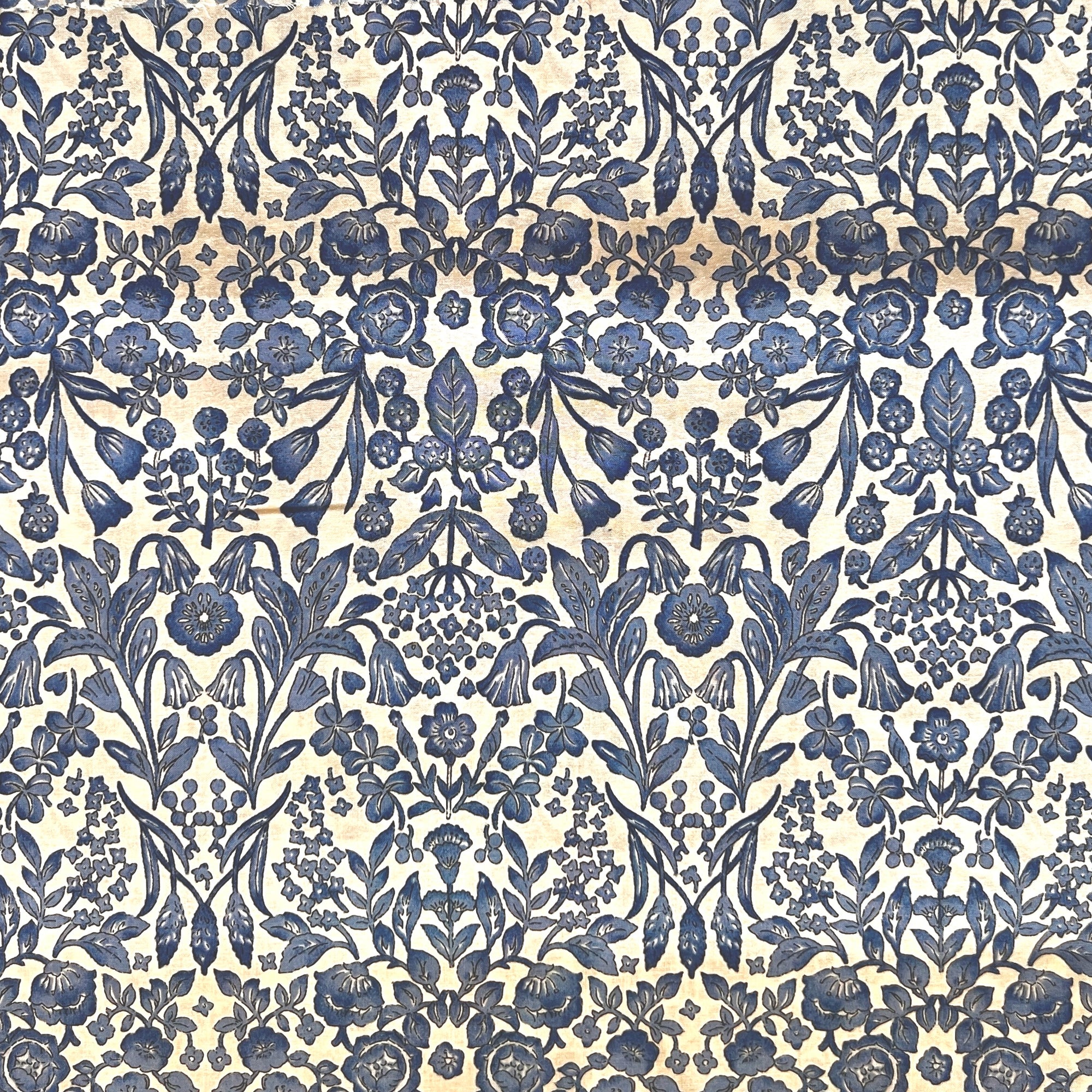 Hokkoh OSKikka, Floral Toile Cotton Lawn, Blue on White, 1/4 yard