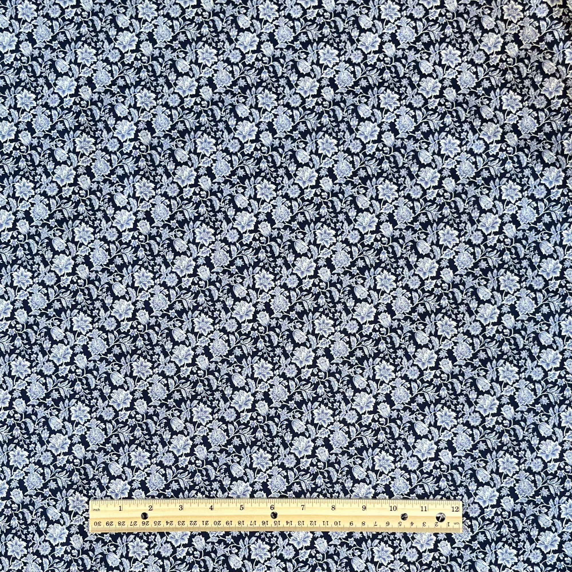 Hokkoh, Small Flower Toile Japanese Lawn, two colorways, 1/4 yard