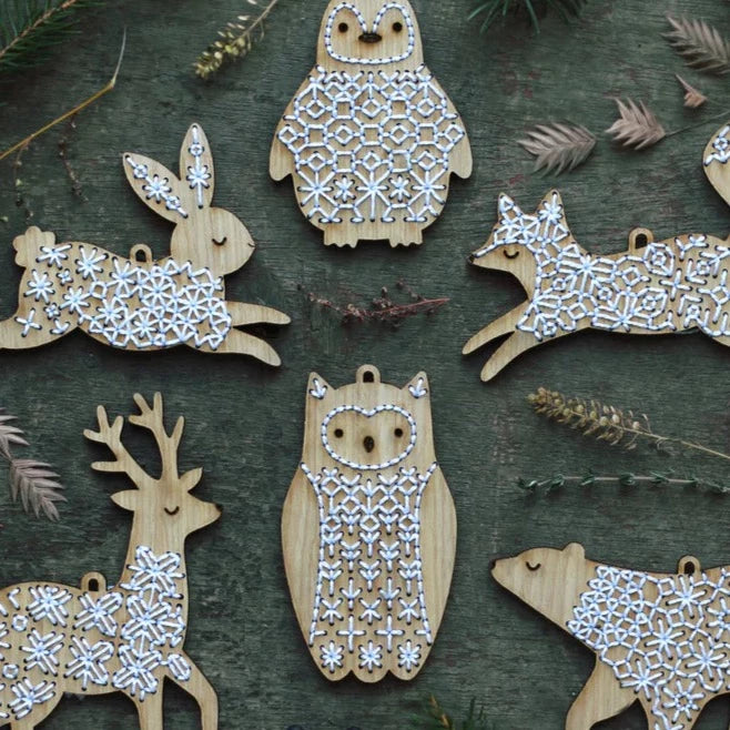 Kiriki D.I.Y Stitched Wood and White Ornament Kit