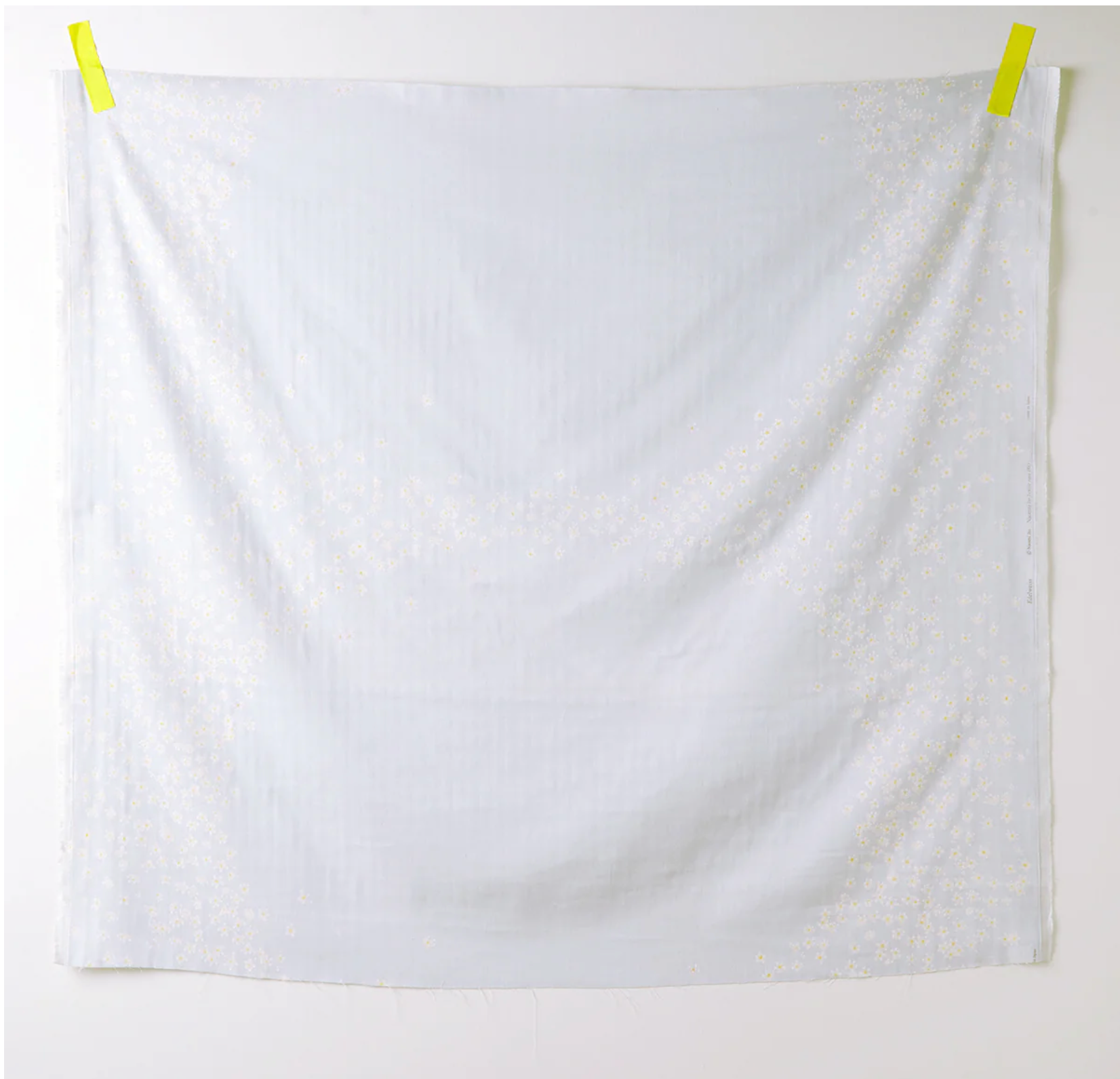Nani Iro Edelweiss, Organic Cotton Double Gauze, light grey 1/4 yard