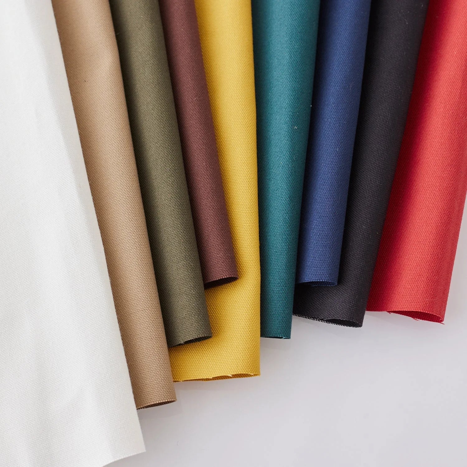 Kokka Organic Cotton Oxford Fabric, 1/4 yard