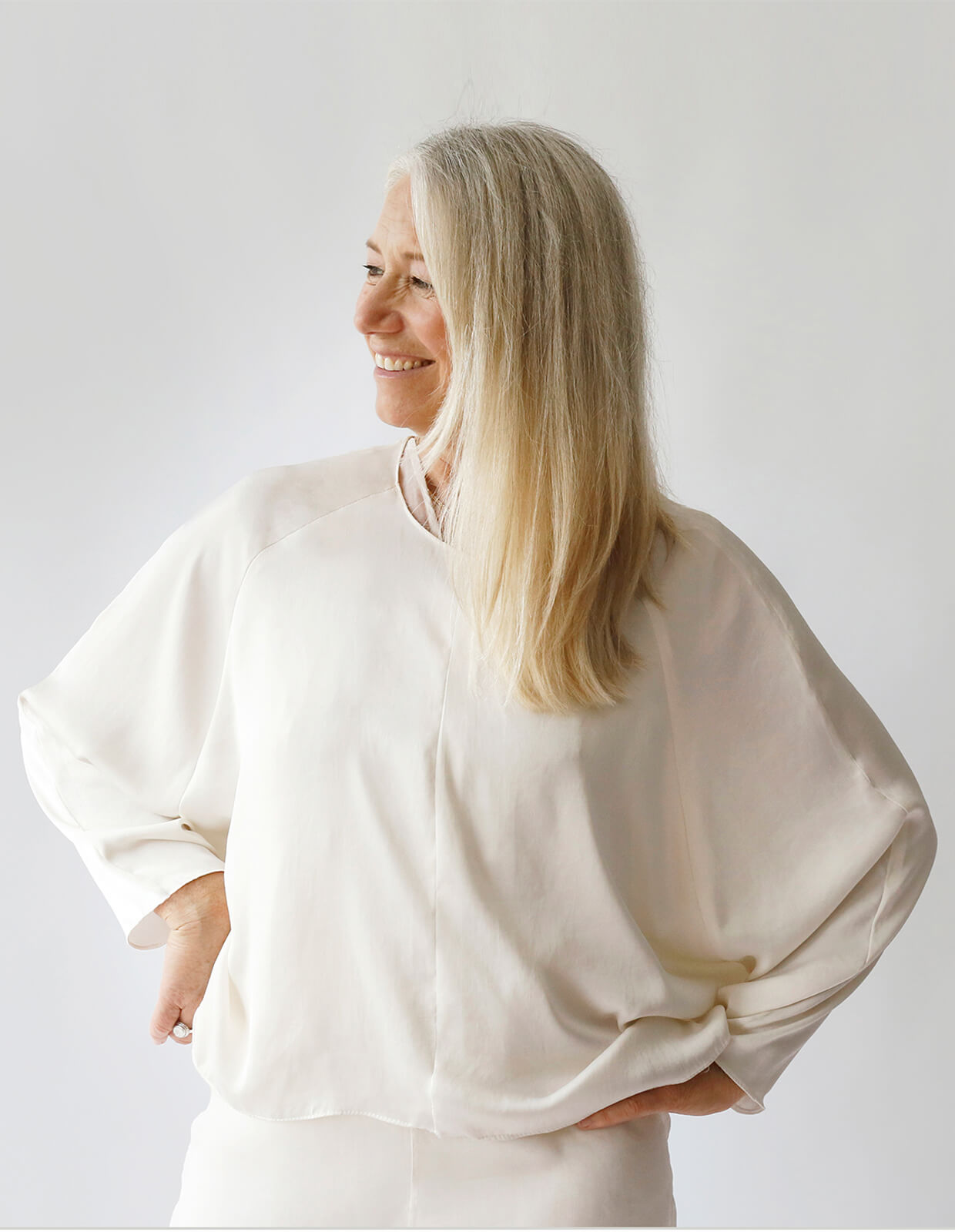 The Maker's Atelier 40, The Tie Detail Top PDF Pattern