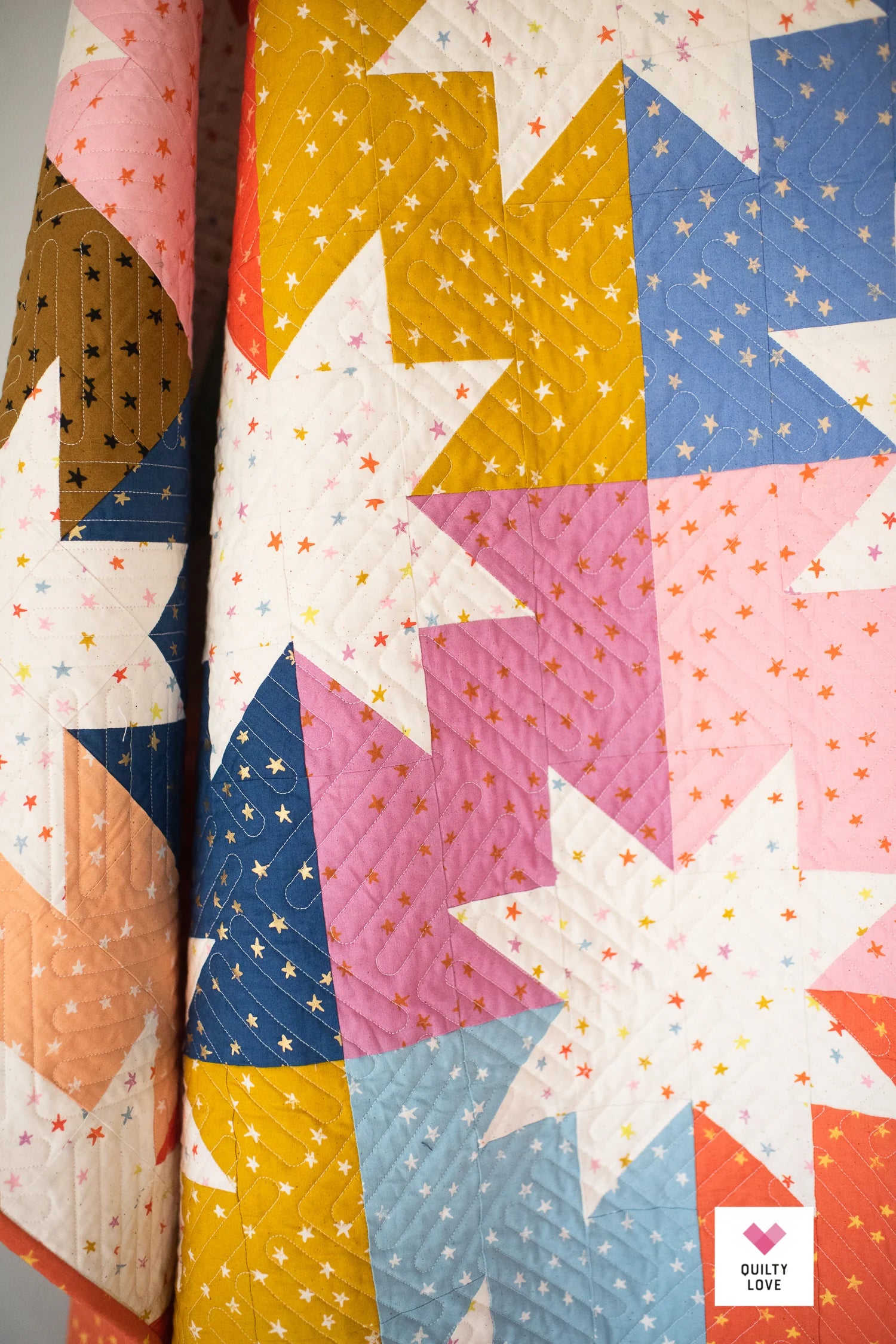 Quilty Love Star Pop Printed Quilt Pattern