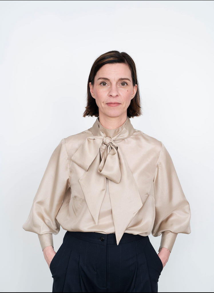 Assembly Line Tie Bow Blouse Pattern, Sweden