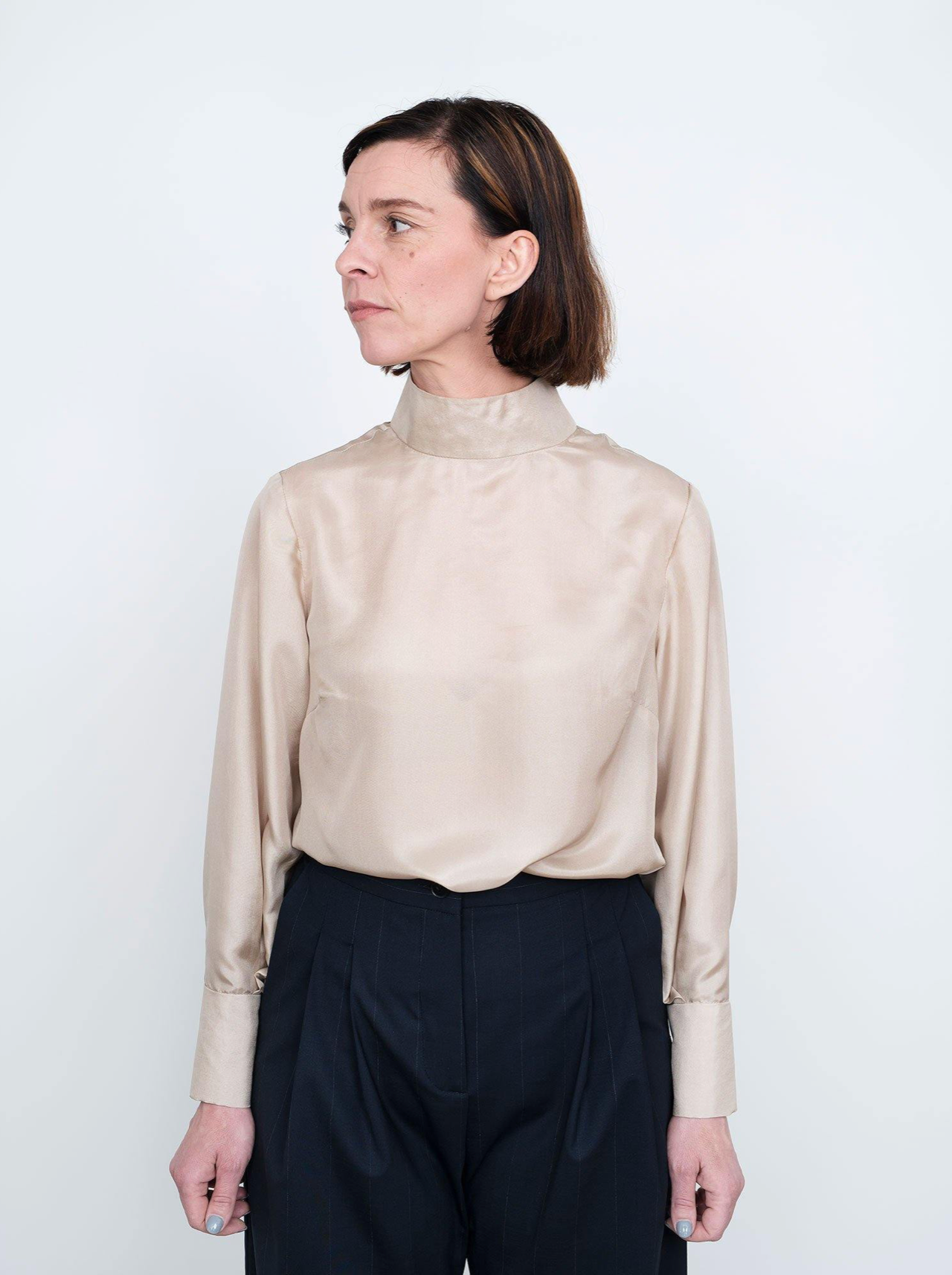 Assembly Line Tie Bow Blouse Pattern, Sweden
