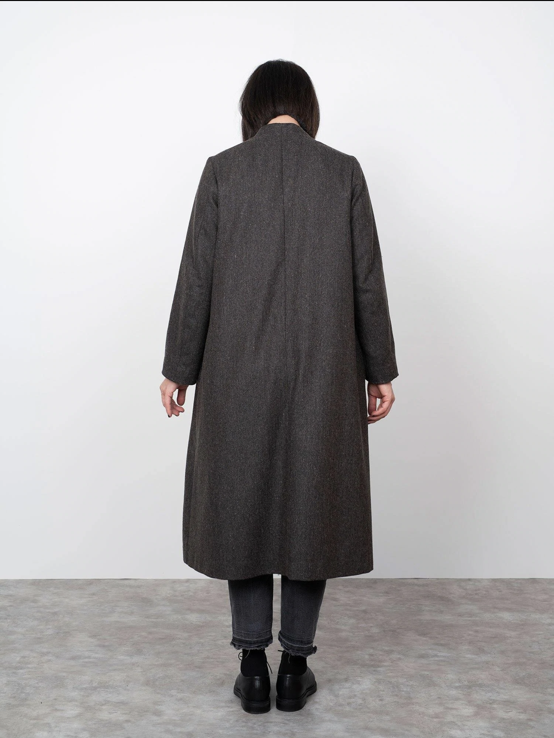 Assembly Line, V Neck Coat Sewing Pattern, Sweden, 2 size ranges