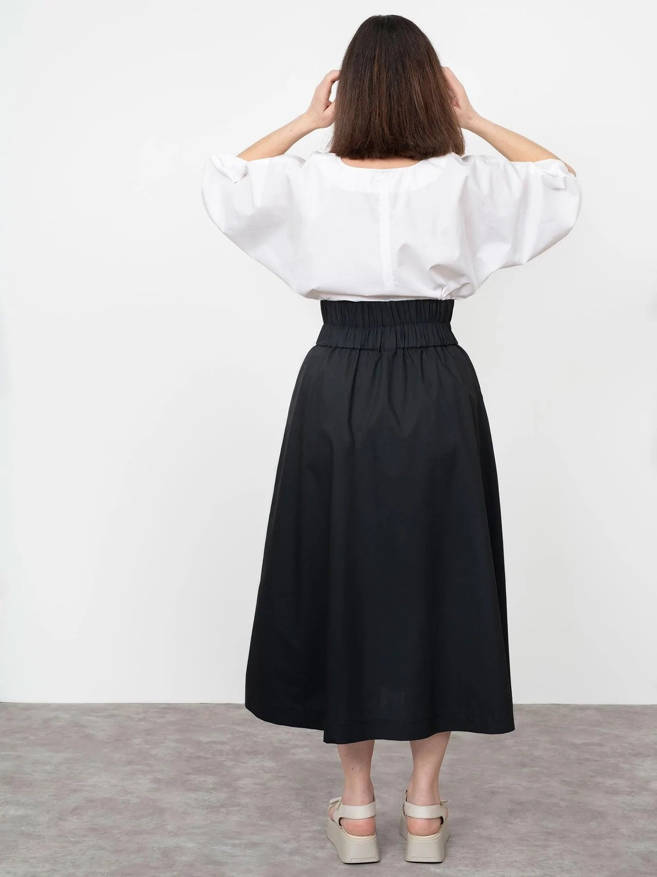 Assembly Line, V-Neck Cuff Top Pattern, Sweden, two size ranges