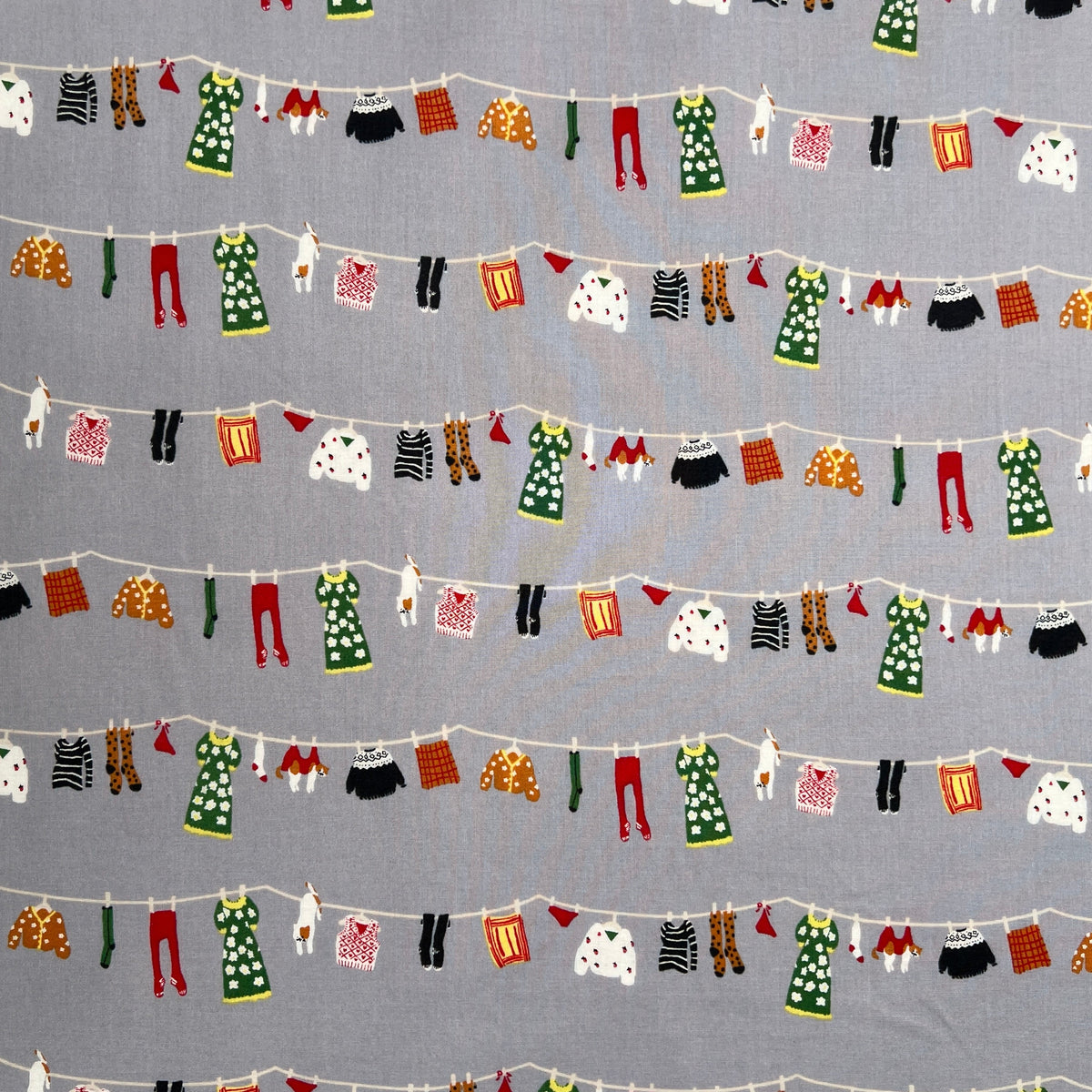 Hokkoh OSKikka, Clothesline, Grey, 1/4 yard