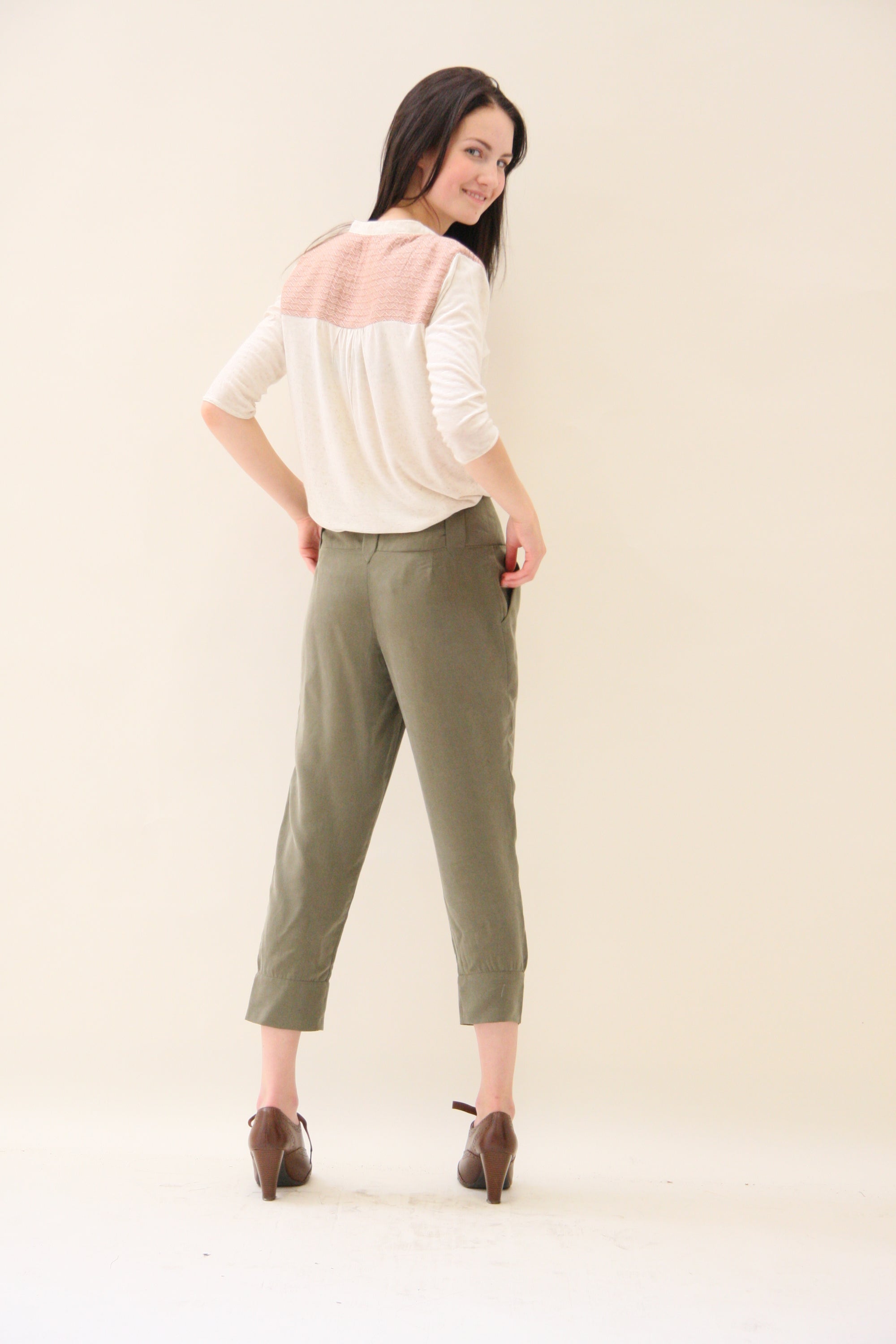 Thread Theory Women&#39;s Lazo Trousers PDF Pattern