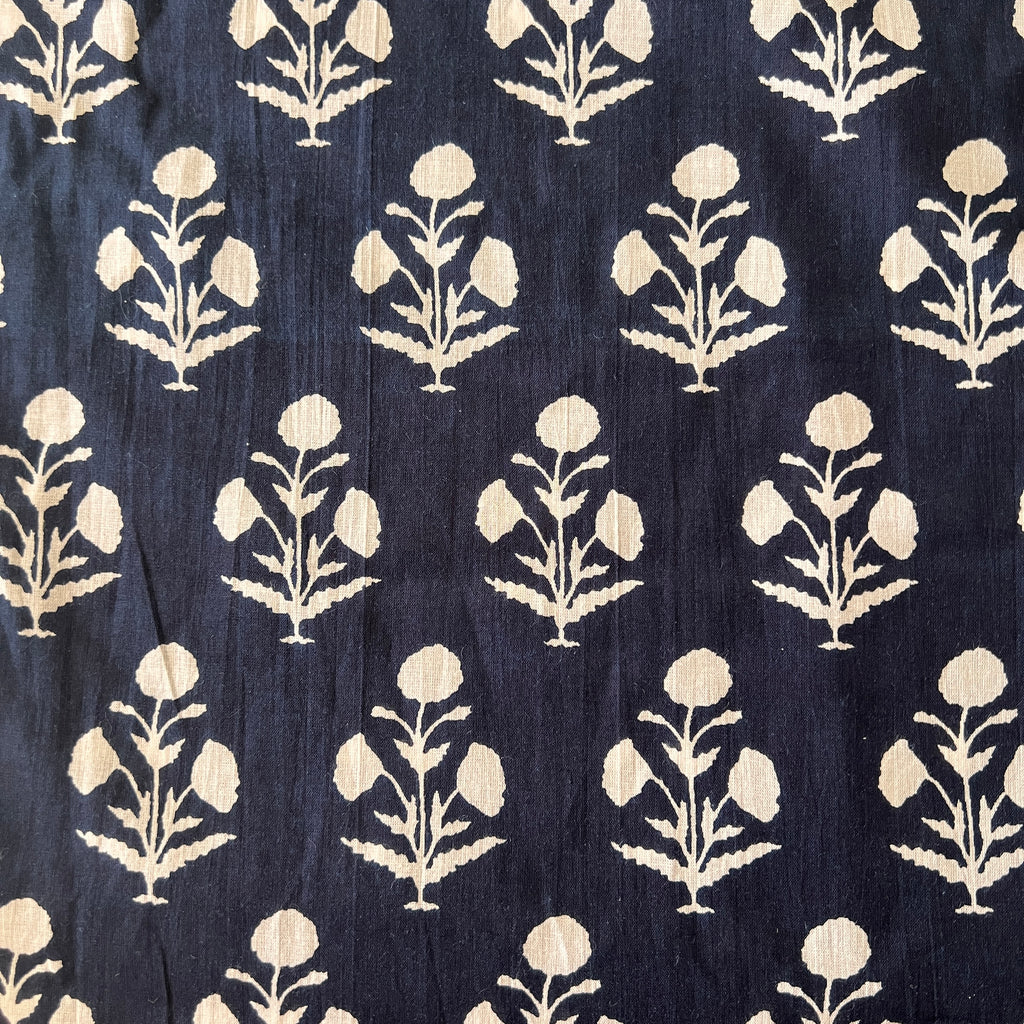 Indian organic cotton print, navy with ivory floral silhouette , 1/4 yard