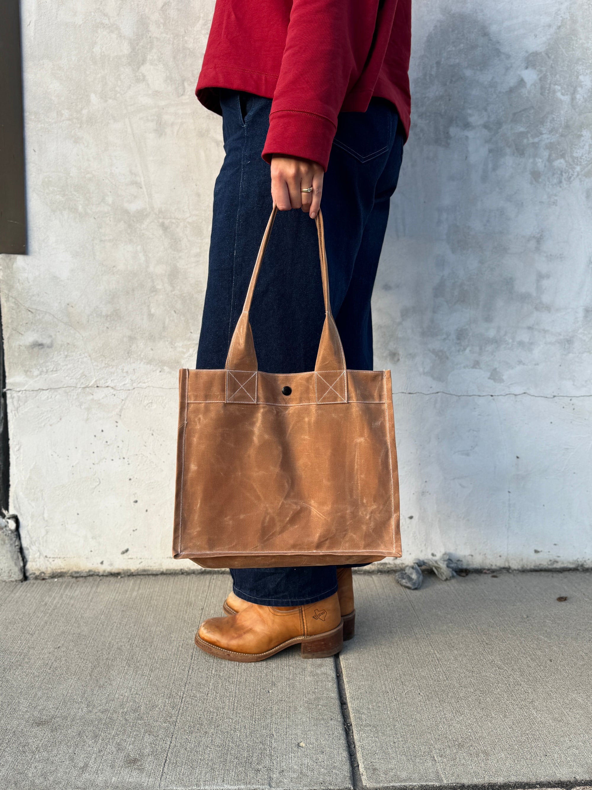 Class: The Mini Waxed Canvas Tote Bag with Evan, Sunday November 23, 1:30-5:30PM