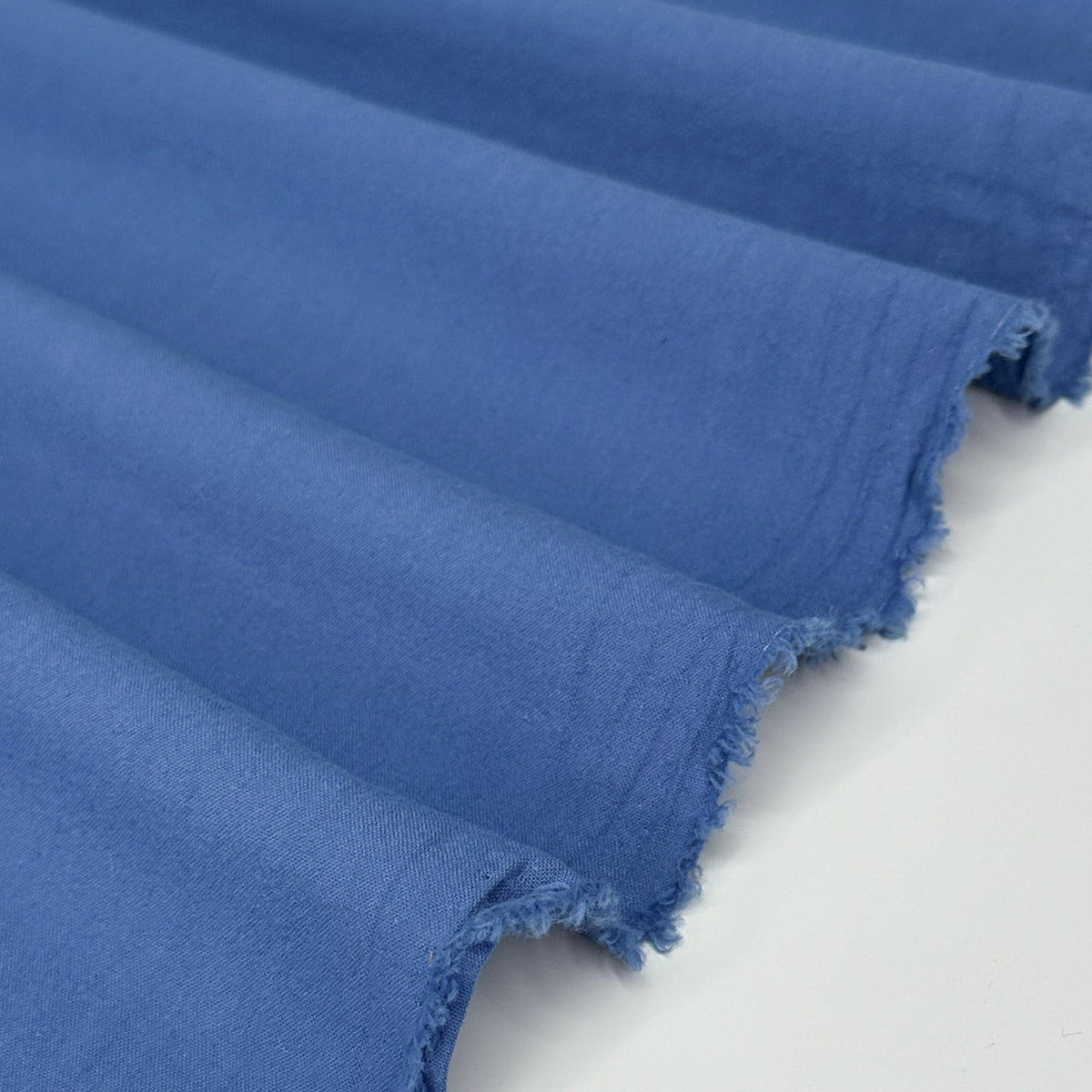 Remnant 107, Textured Cotton Crepe, cornflower, 38" bolt end