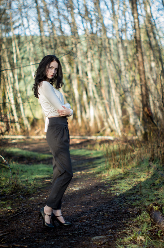 Thread Theory Women&#39;s Lazo Trousers PDF Pattern
