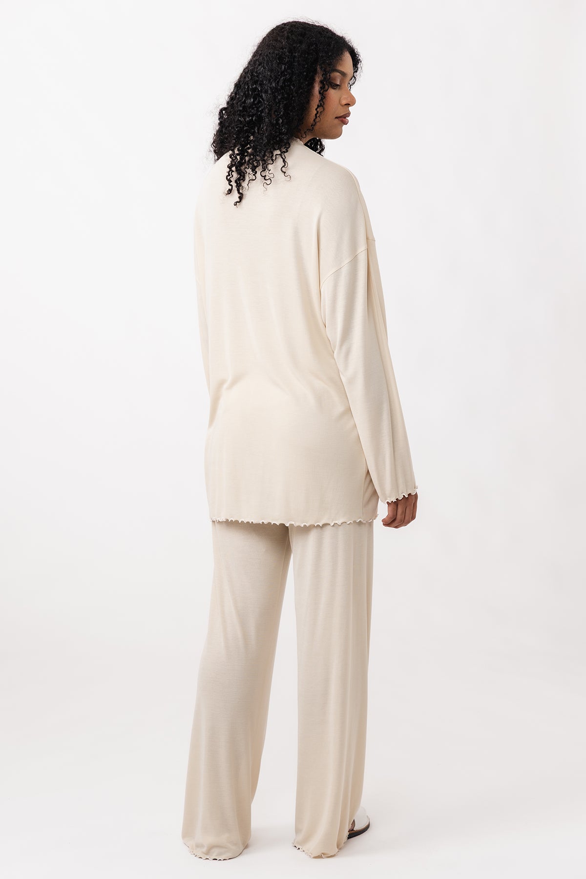 Named Clothing, Olo Funnel Neck &amp; V-Neck Tee PDF Pattern