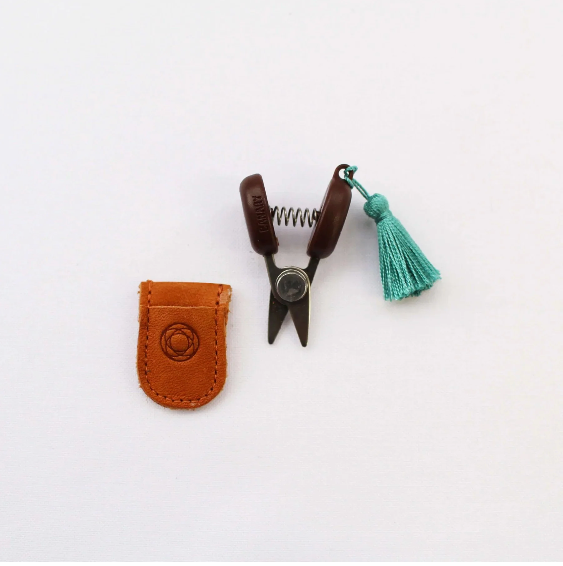 Cohana Mini Scissors with case and tassel