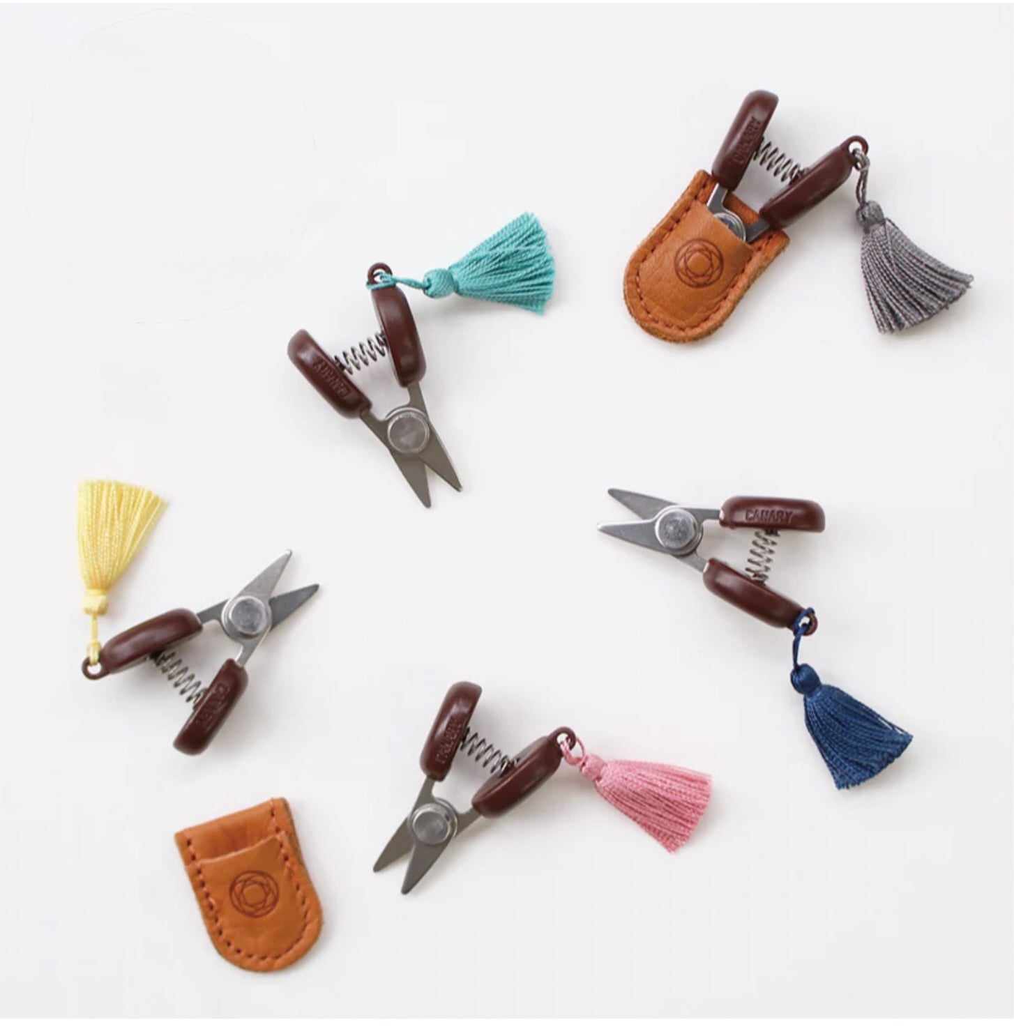 Cohana Mini Scissors with case and tassel