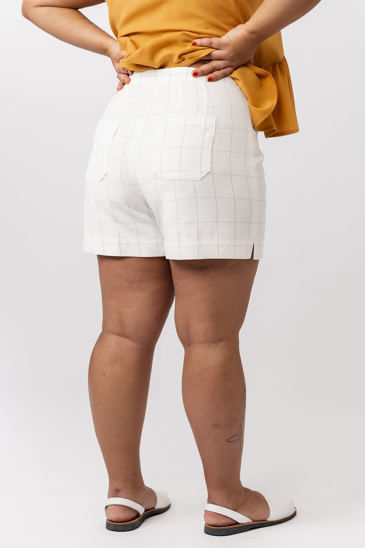 VERSO trousers &amp; shorts