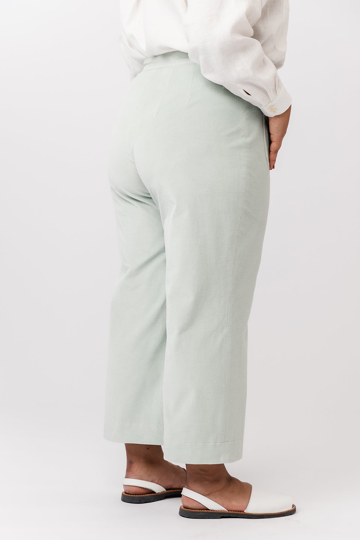 VERSO trousers &amp; shorts