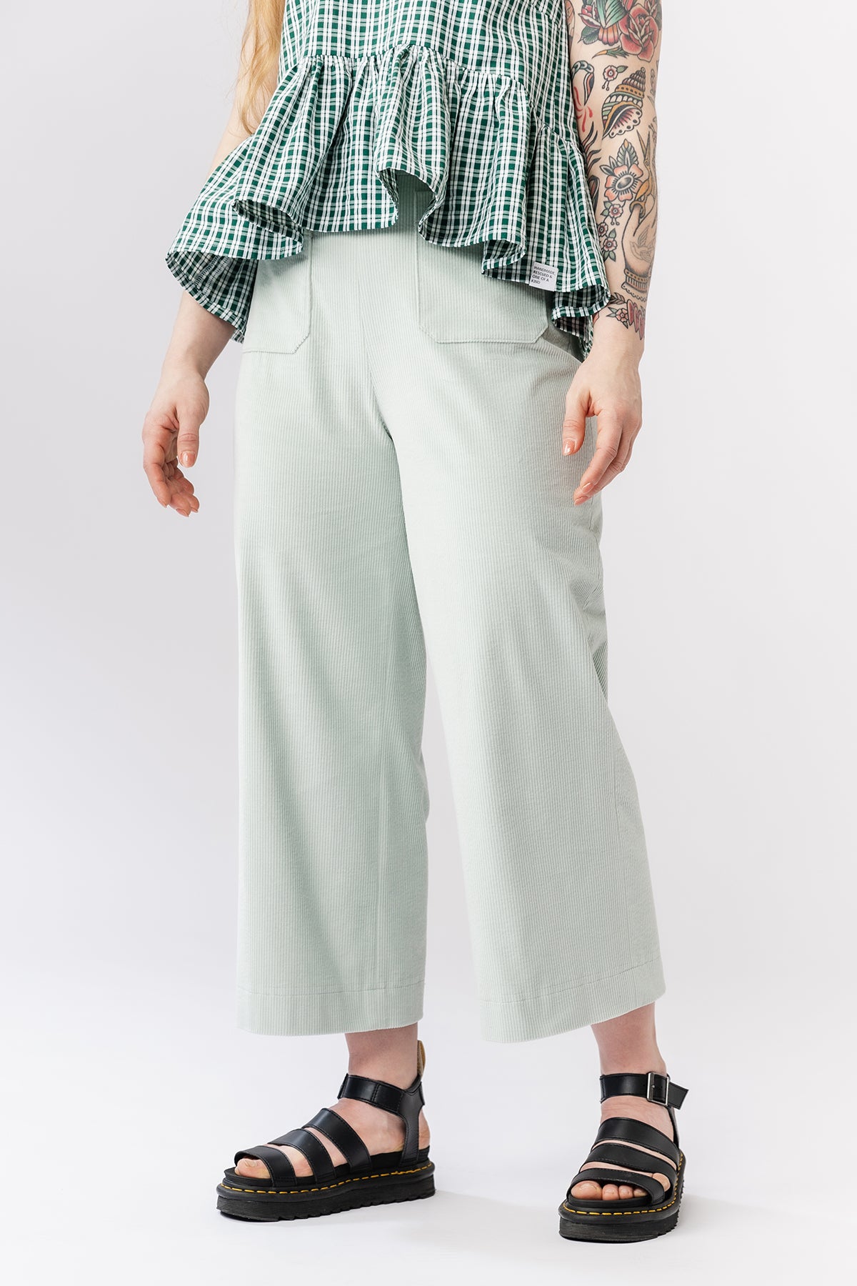 VERSO trousers &amp; shorts