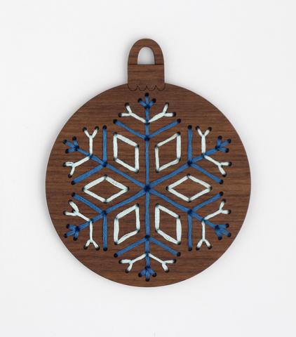 Kiriki D.I.Y Stitched Wooden Ornament kit